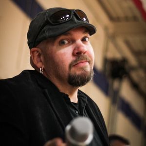 Meet your Posher, Christopher